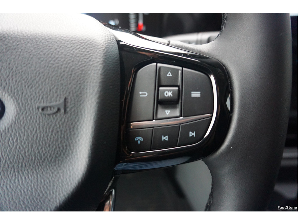 51621847-ford-transit-custom-13