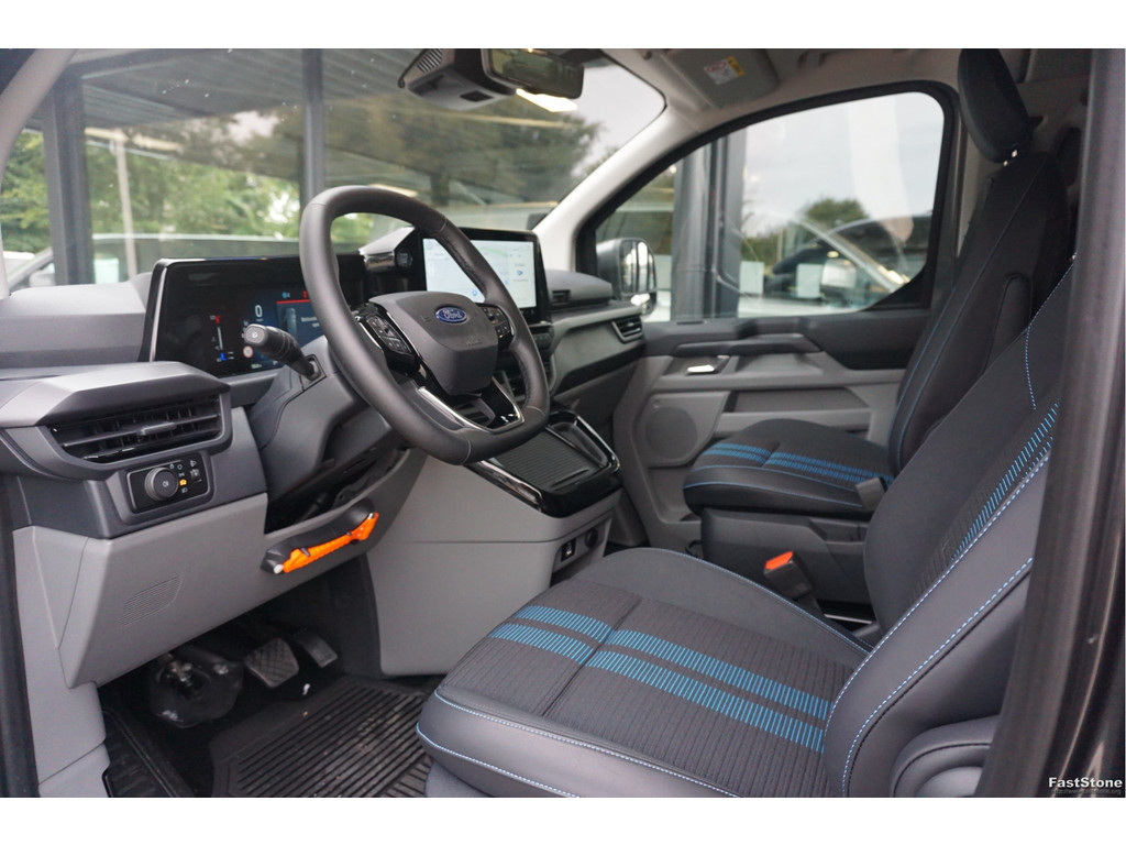 51621847-ford-transit-custom-7