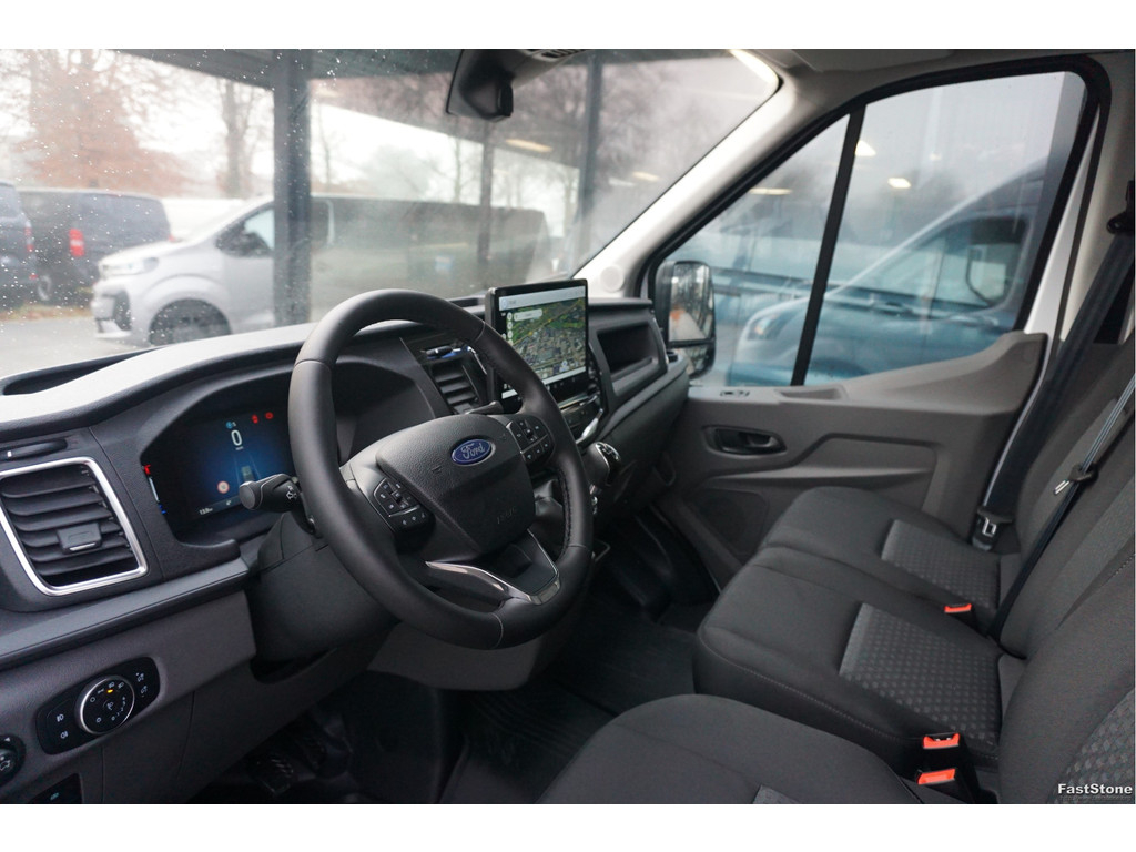 52168795-ford-transit-9