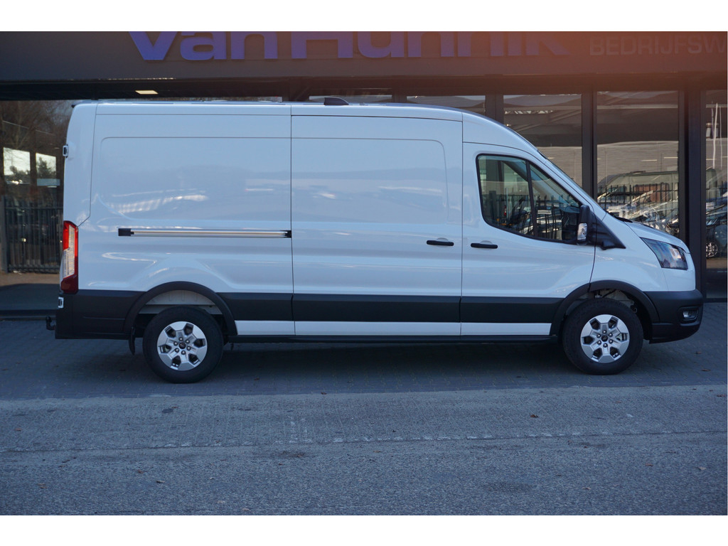 52169931-ford-transit-5