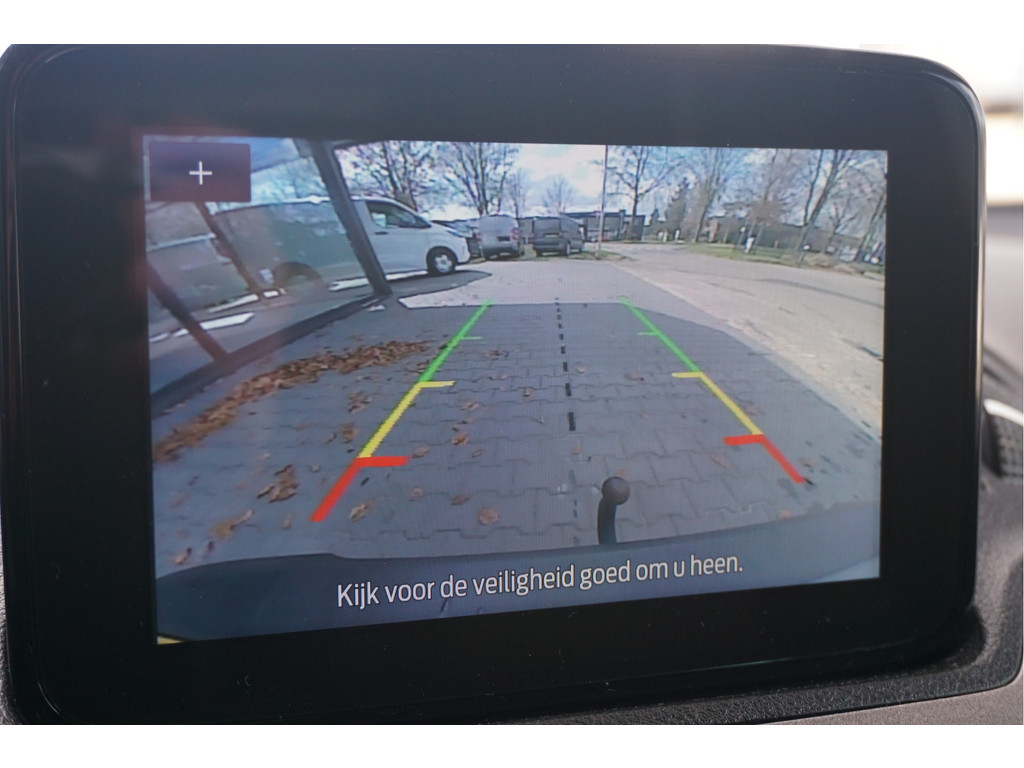 52746723-ford-transit-connect-12