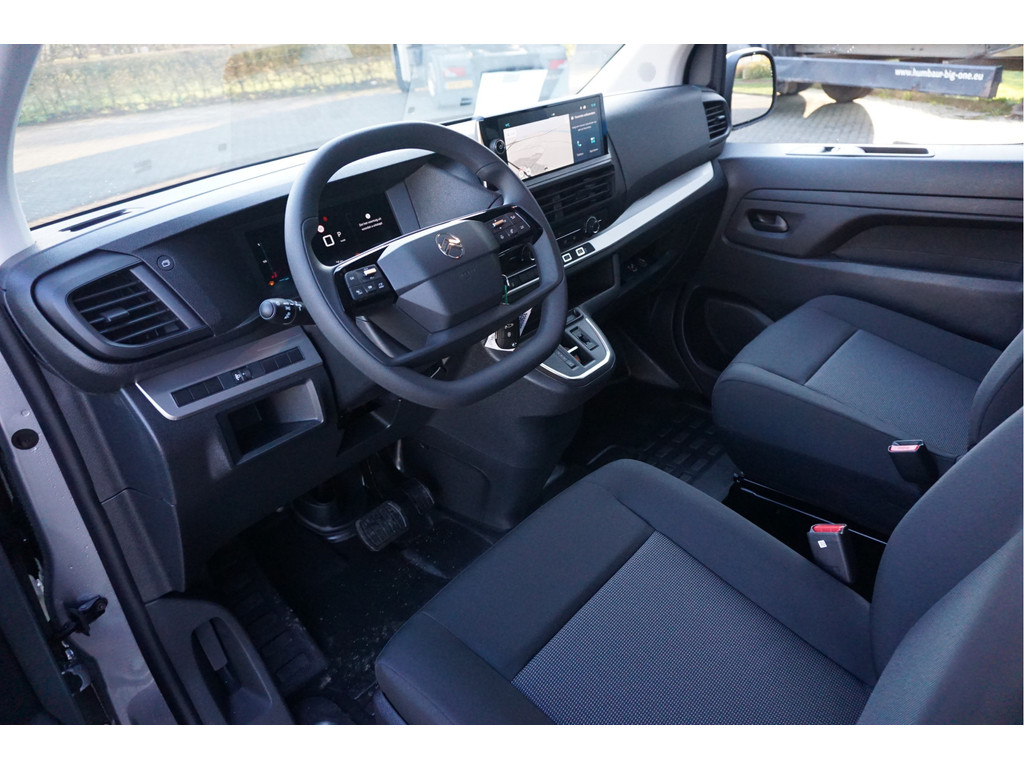 53145994-citroen-jumpy-8
