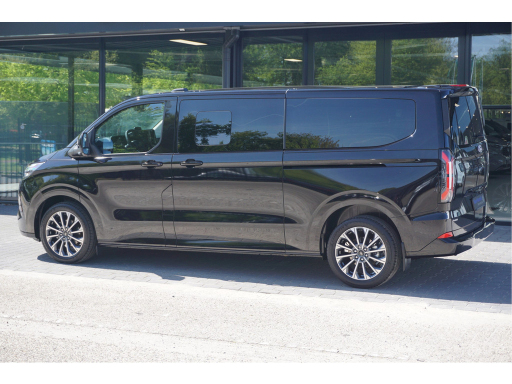 53907765-ford-transit-custom-3