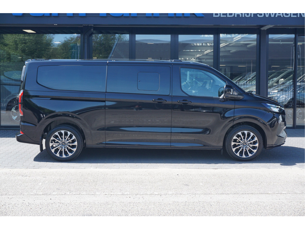 53908388-ford-transit-custom-5