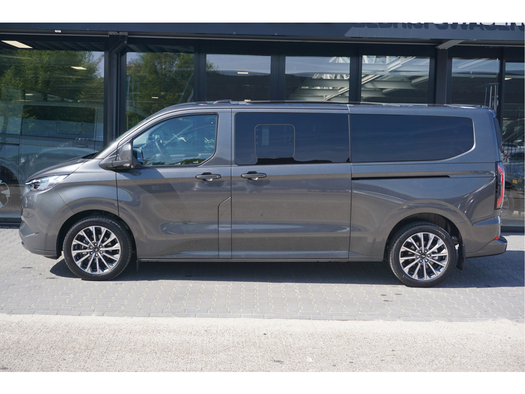 53908858-ford-transit-custom-2