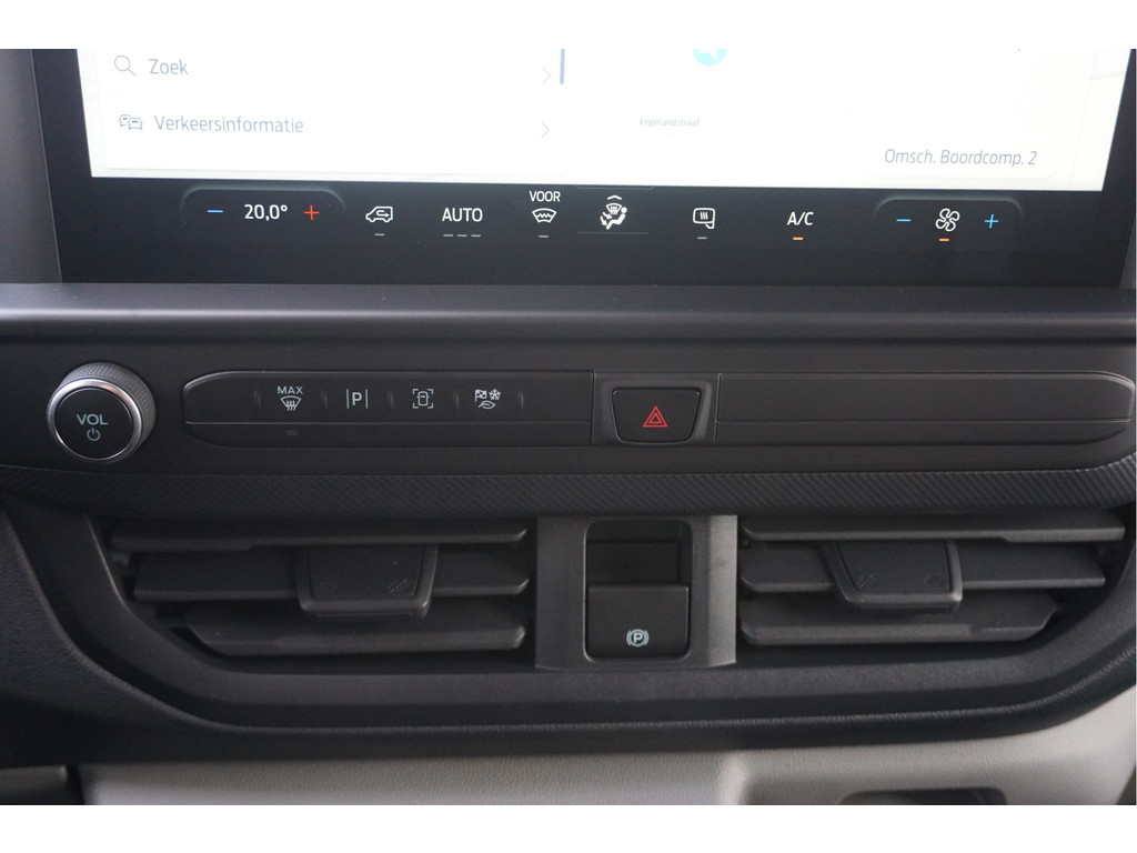 54007848-ford-transit-custom-13