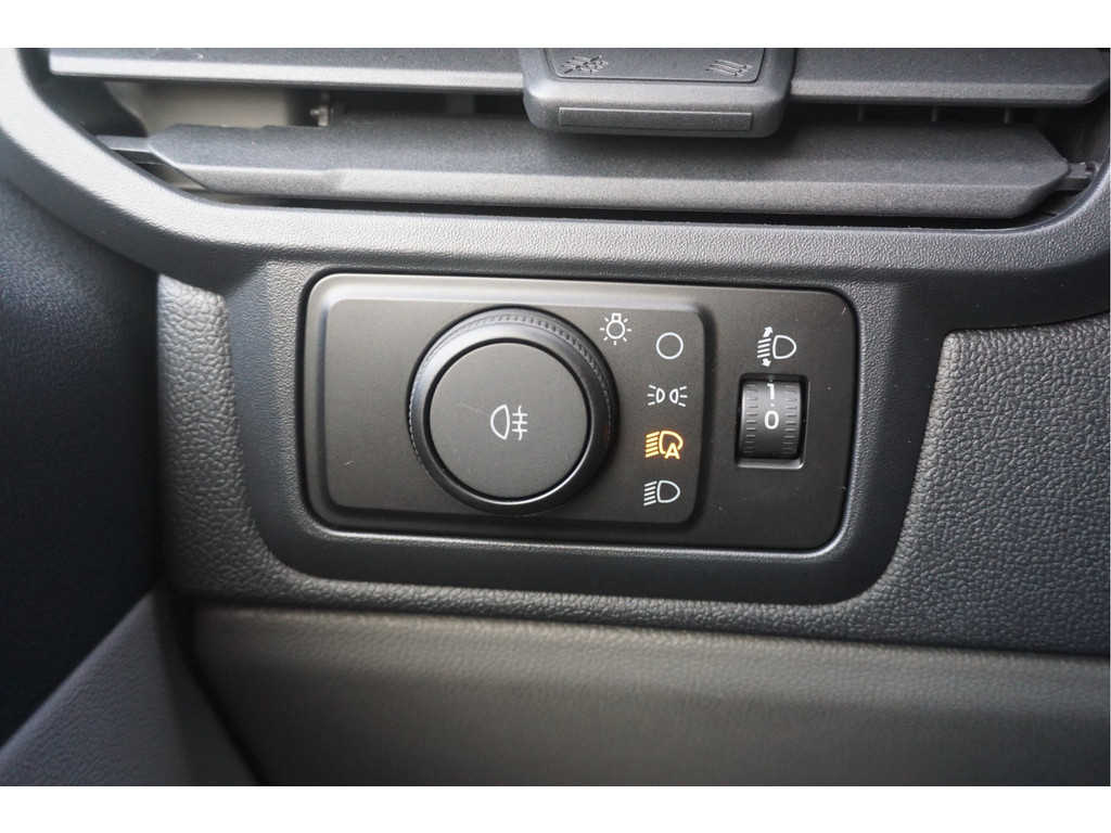 54008980-ford-transit-custom-12