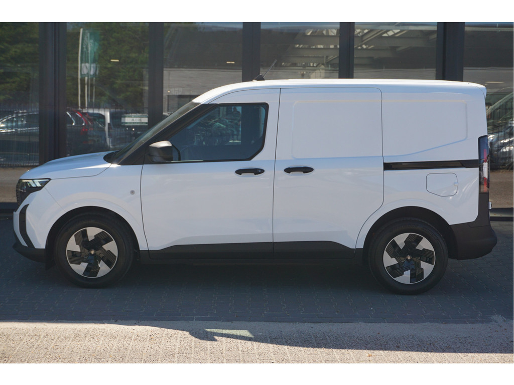 54636793-ford-transit-courier-2