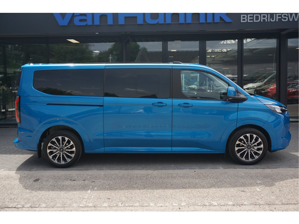 54934785-ford-transit-custom-5