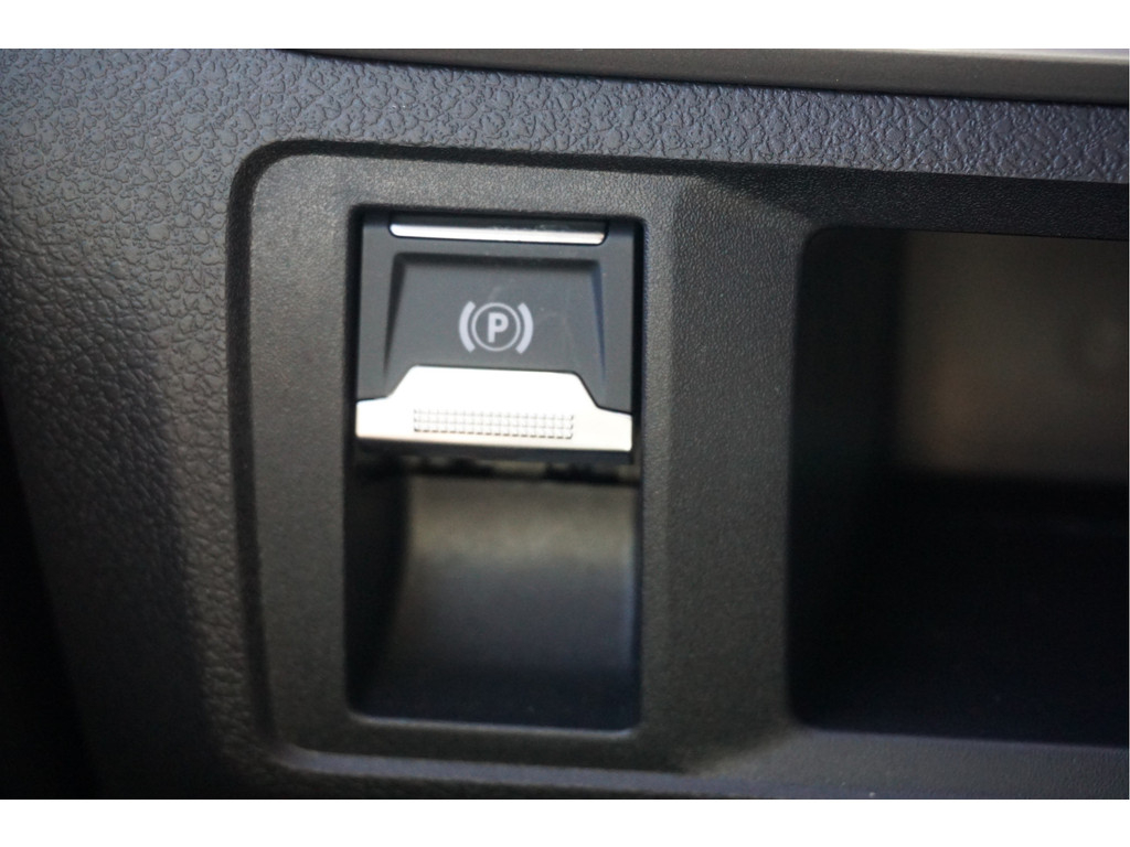 54949695-peugeot-expert-15