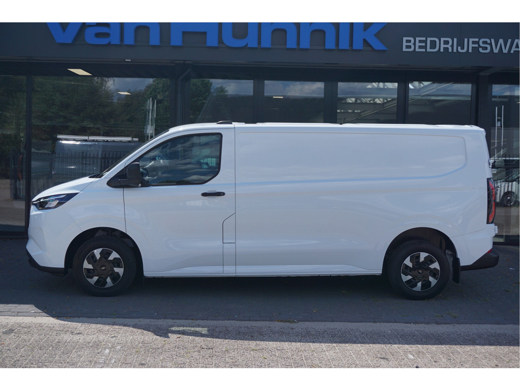 55750912-ford-e-transit-custom-2