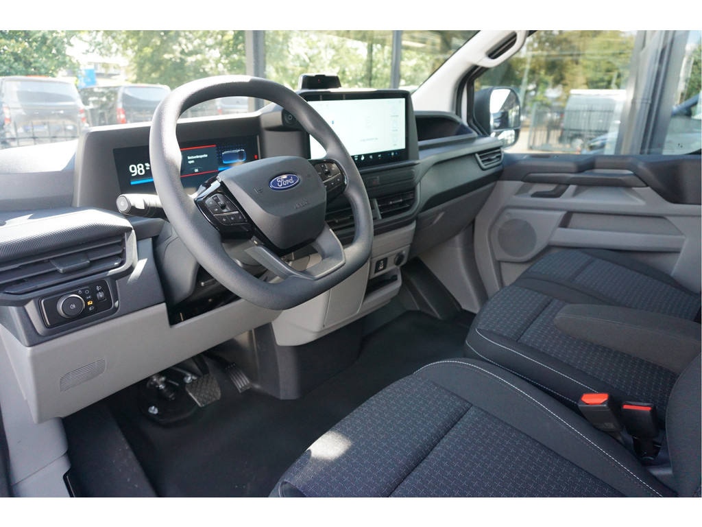 55750912-ford-e-transit-custom-7