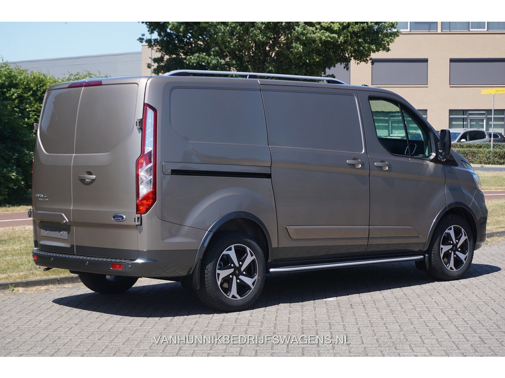56015082-ford-transit-custom-4