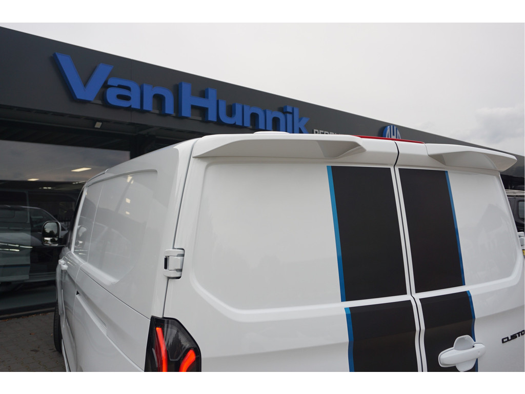 56883192-ford-e-transit-custom-20