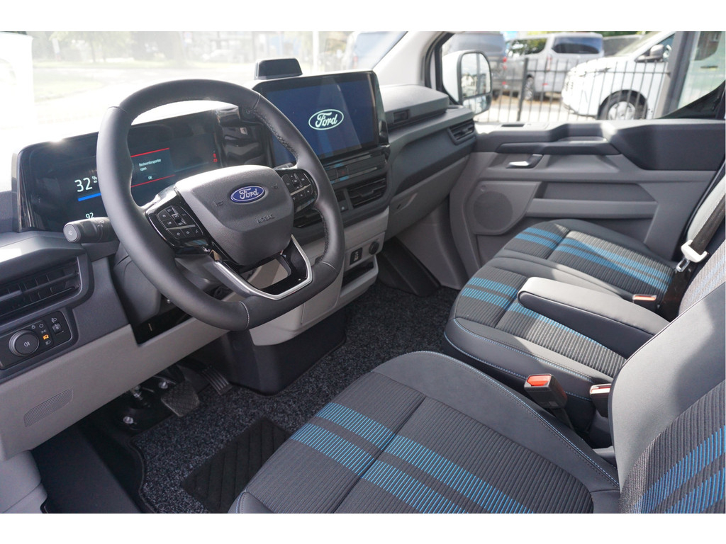 56883192-ford-e-transit-custom-8