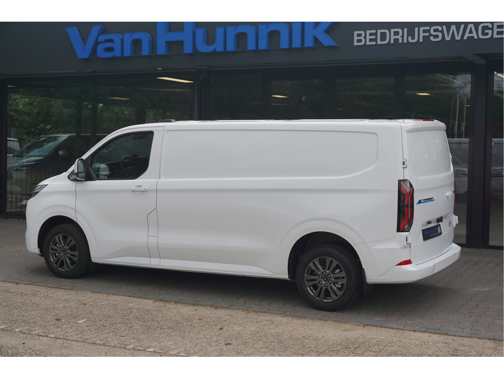 57122037-ford-e-transit-custom-3
