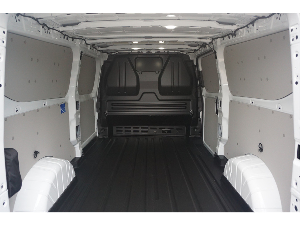 57122037-ford-e-transit-custom-7