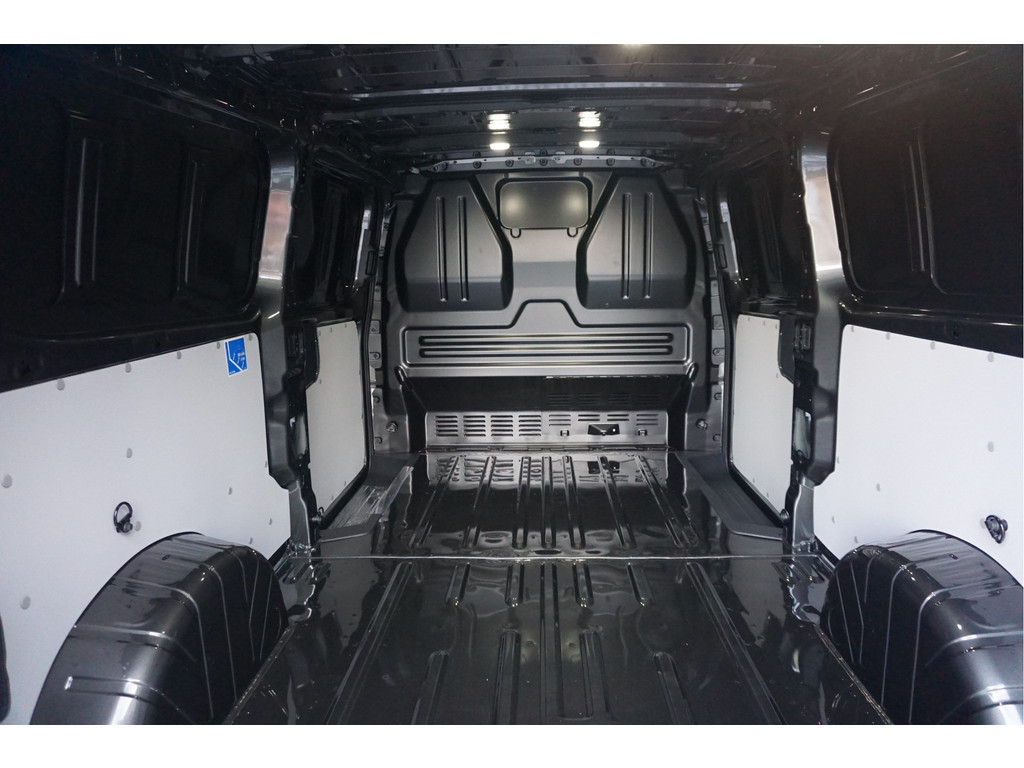 57260348-ford-e-transit-custom-7