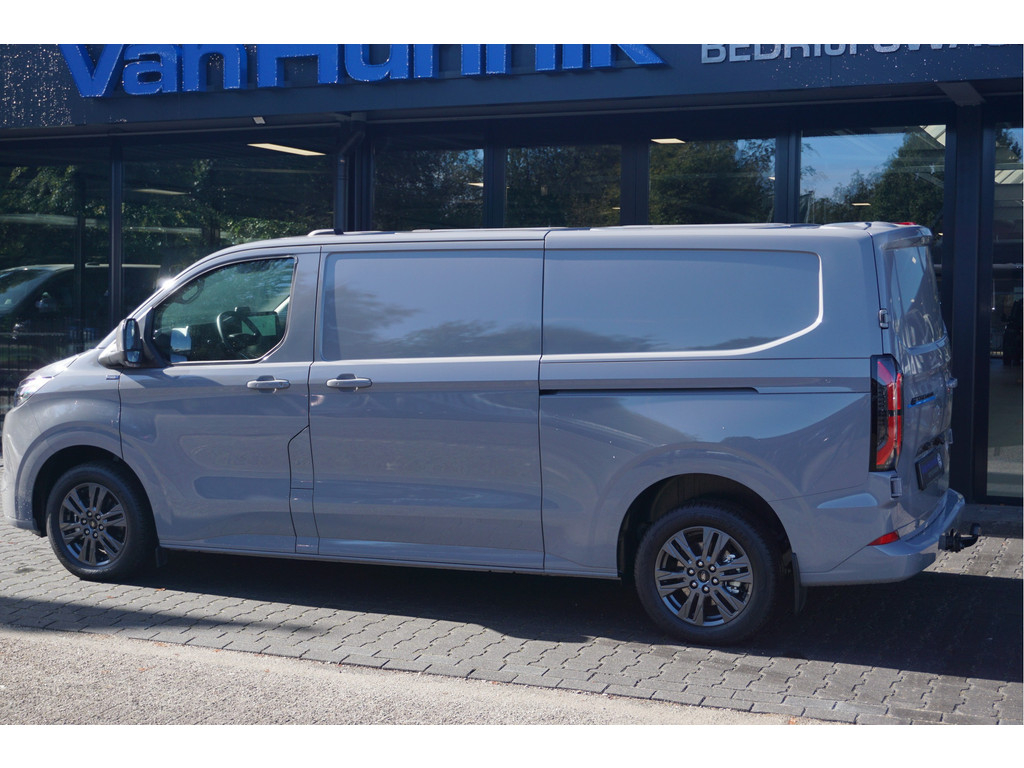 57318600-ford-transit-custom-3
