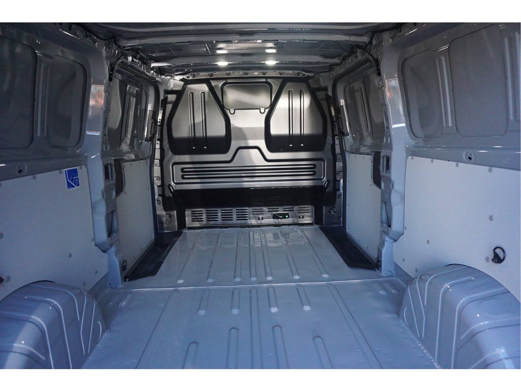 57318600-ford-transit-custom-7