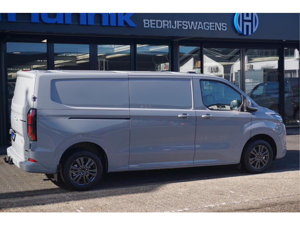 57318609-ford-e-transit-custom-4