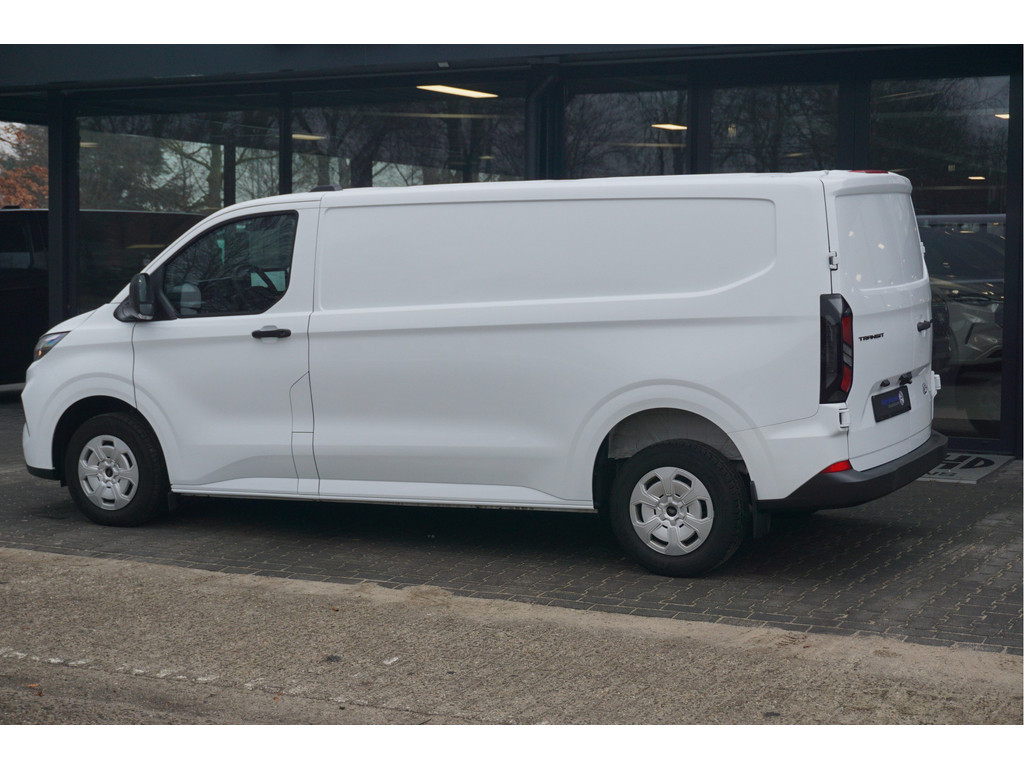 57540931-ford-transit-custom-3