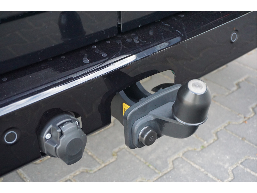 57591383-ford-transit-custom-20