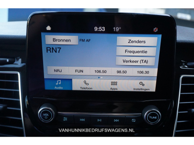 34367071-ford-transit-custom-12