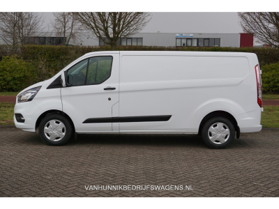 34573731-ford-transit-custom-2