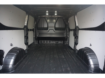 37358810-ford-transit-custom-7