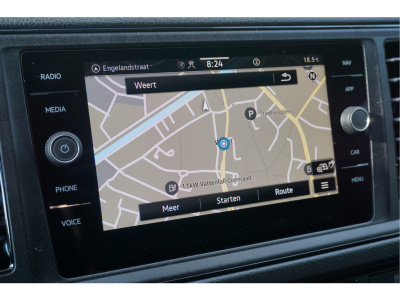 38977176-volkswagen-crafter-12