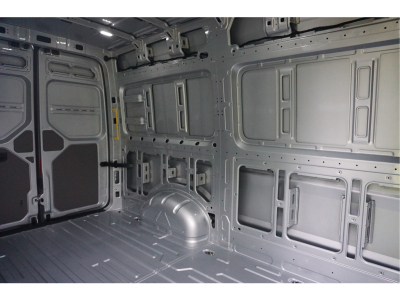 38977176-volkswagen-crafter-8