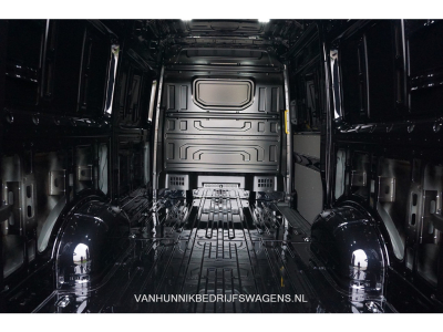 39604777-volkswagen-crafter-7