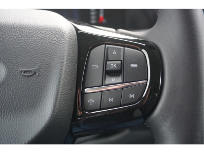 40244825-ford-transit-custom-14