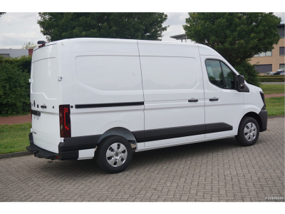 41434784-renault-master-4