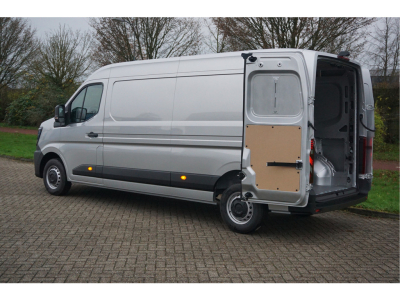 41815770-renault-master-4