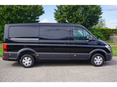 41832412-volkswagen-crafter-5