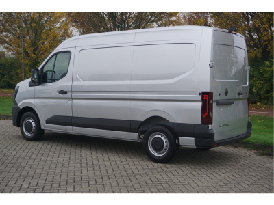 42138666-renault-master-3