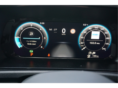 42144808-volkswagen-caddy-maxi-10