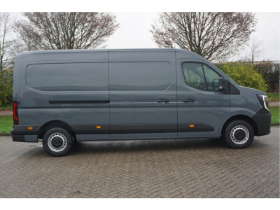 42230964-renault-master-5