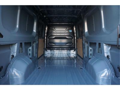 42315346-renault-master-7