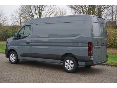 42464869-renault-master-3