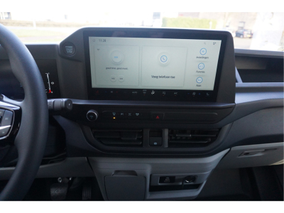 42668948-ford-transit-custom-10