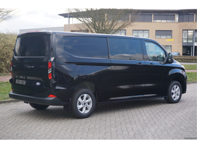 42668948-ford-transit-custom-4