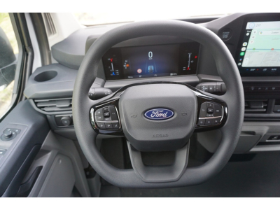 42726017-ford-transit-custom-10