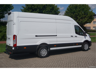 45143324-ford-transit-5
