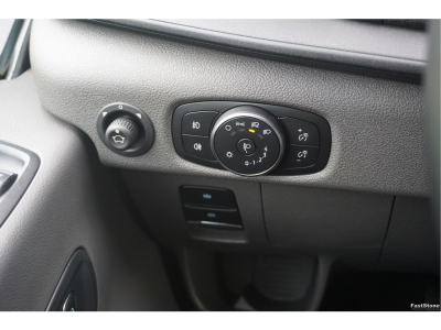 45257042-ford-transit-14