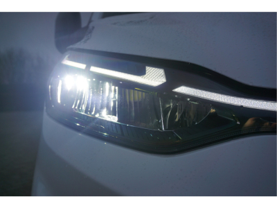 47088143-ford-transit-custom-18