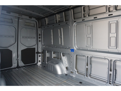 47569424-mercedes-benz-sprinter-8