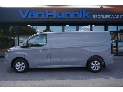 47942094-ford-transit-custom-2